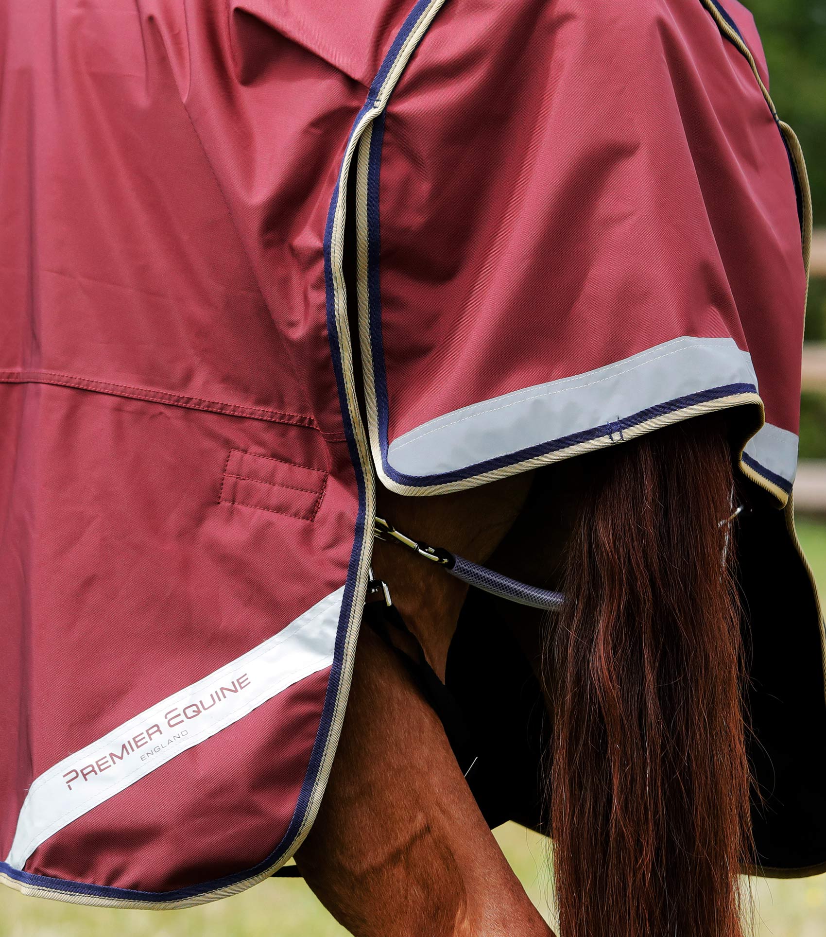 Premier Equine Buster 0g Lightweight Horse Turnout Rug Removable Neck ...