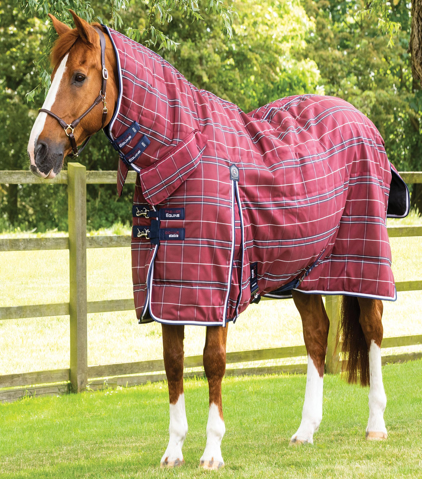 Premier Equine Domus Stable 400g Heavyweight Stable Horse Rug