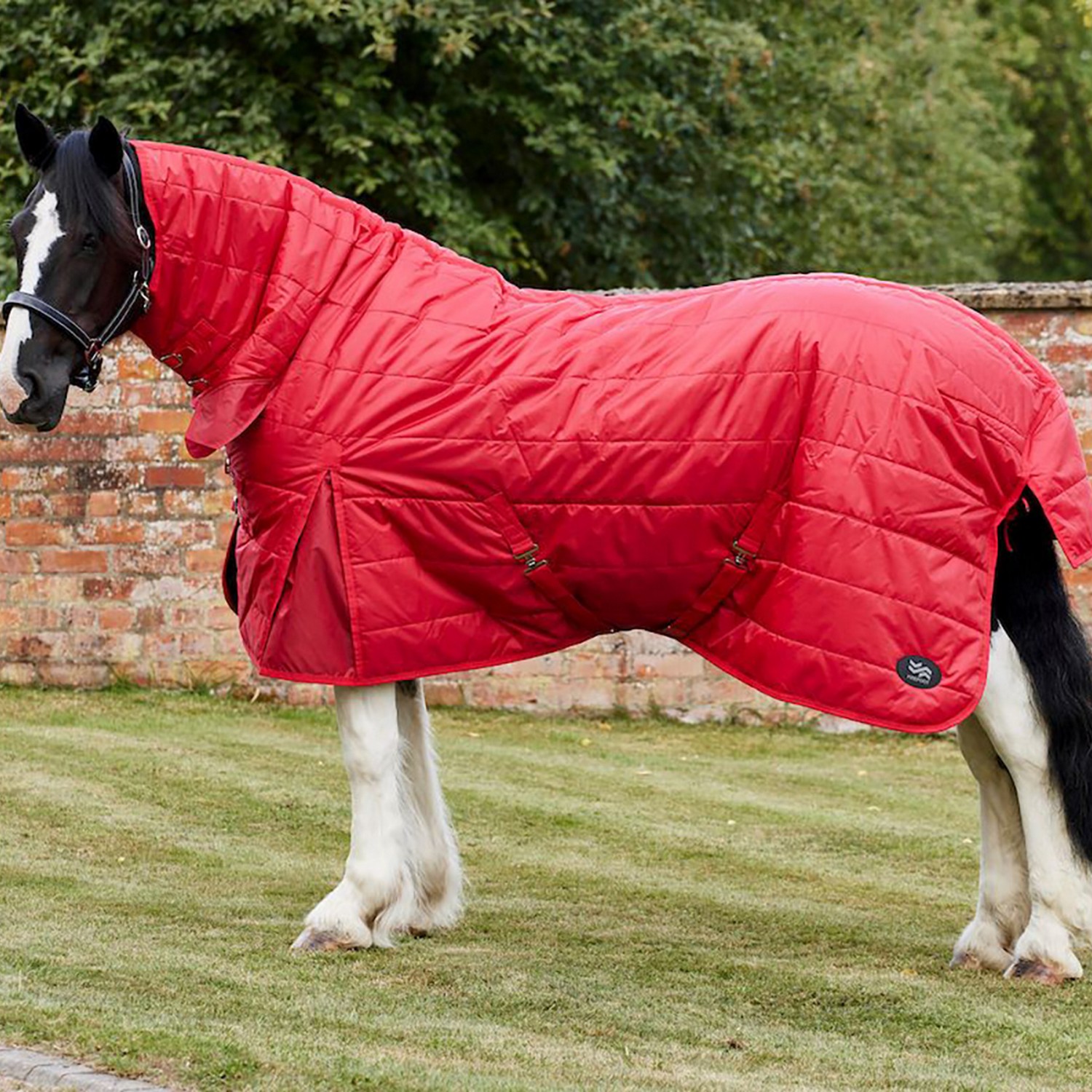 Firefoot 200G Red Stable Rug with Integrated Neck