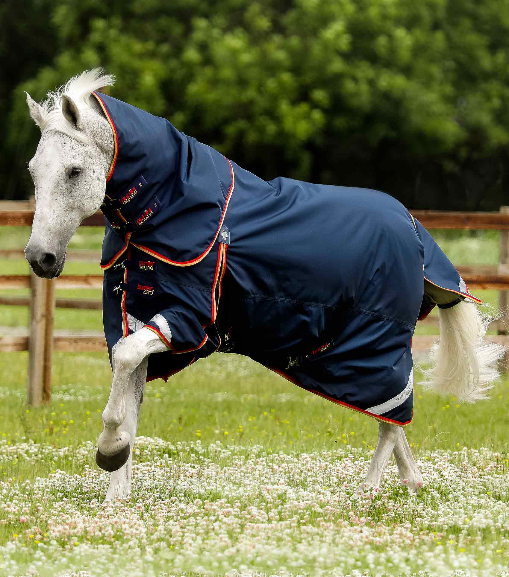 Heavyweight Rugs Premier Equine Buster 0g Lightweight Horse Turnout Rug Removable Neck ...