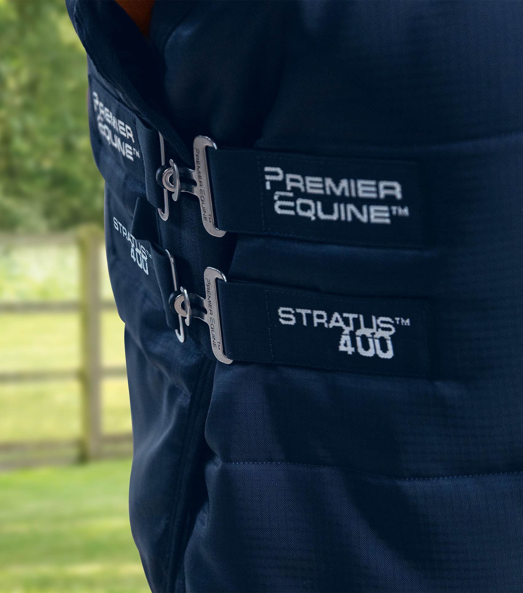 Premier Equine Stratus Horse Stable Rug - 400g