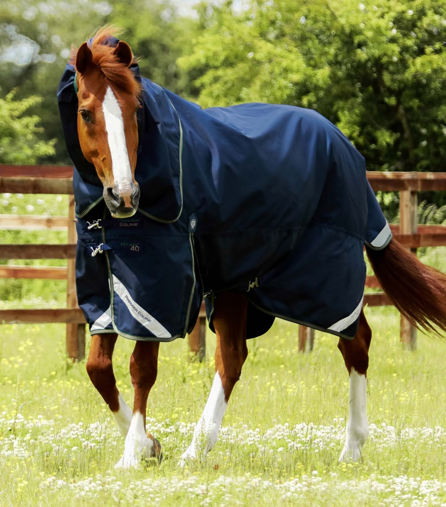 Premier Equine Titan 40g Turnout Rug with SnugFit Neck Cover Horse